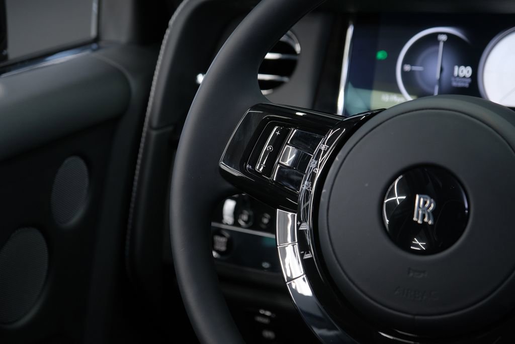 Used 2026 Rolls-Royce Phantom Sedan image 52
