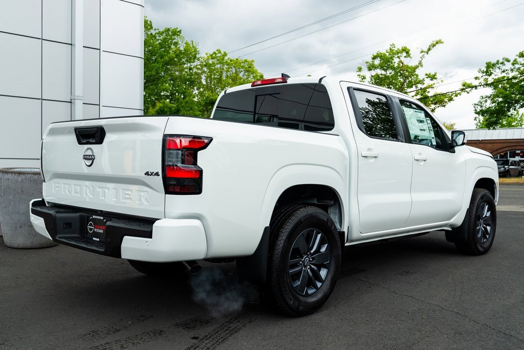 New 2025 Nissan Frontier SV image 6