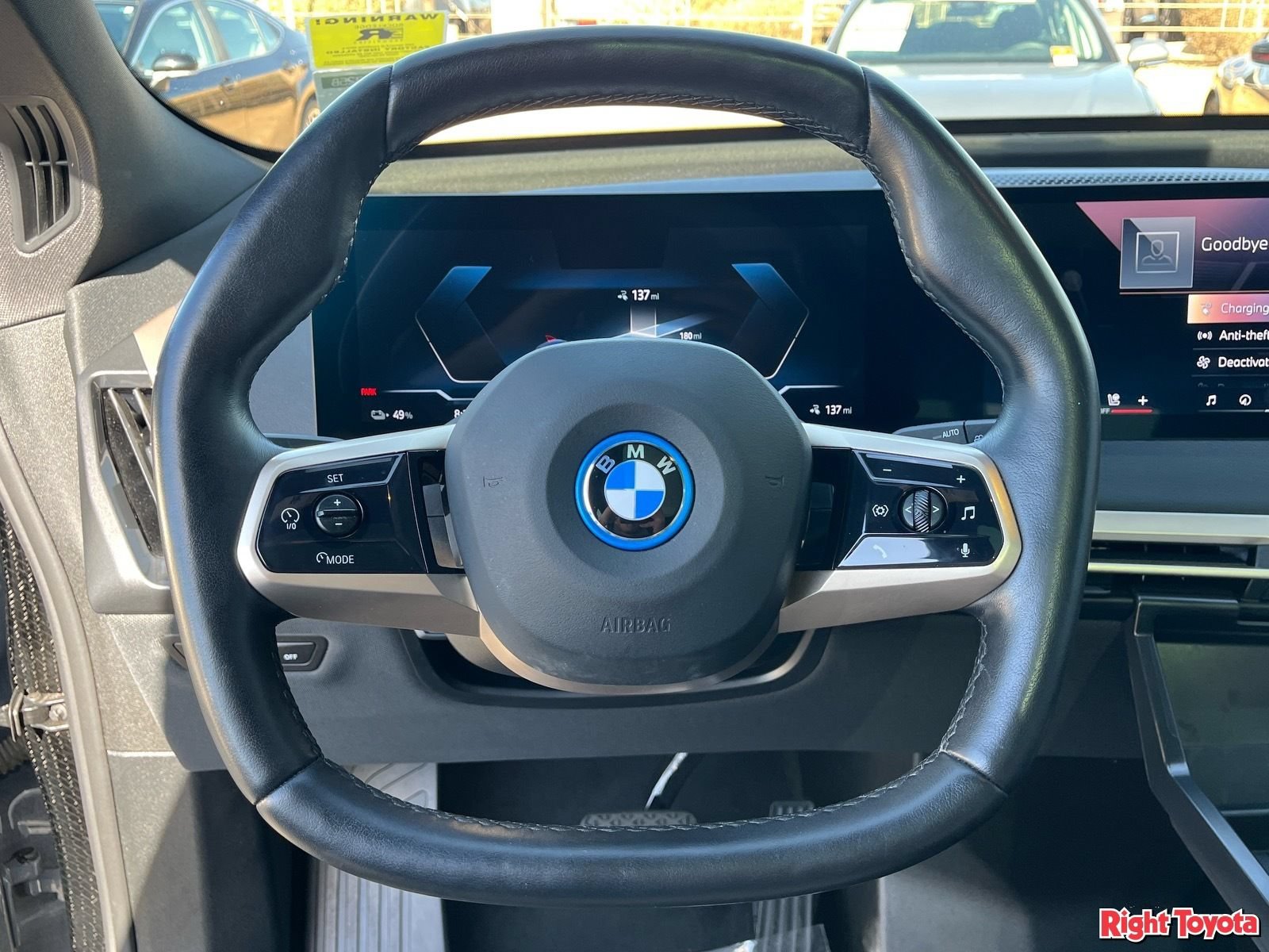 Used 2025 BMW iX xDrive50 w/ Sport Package AWD/4WD image 21