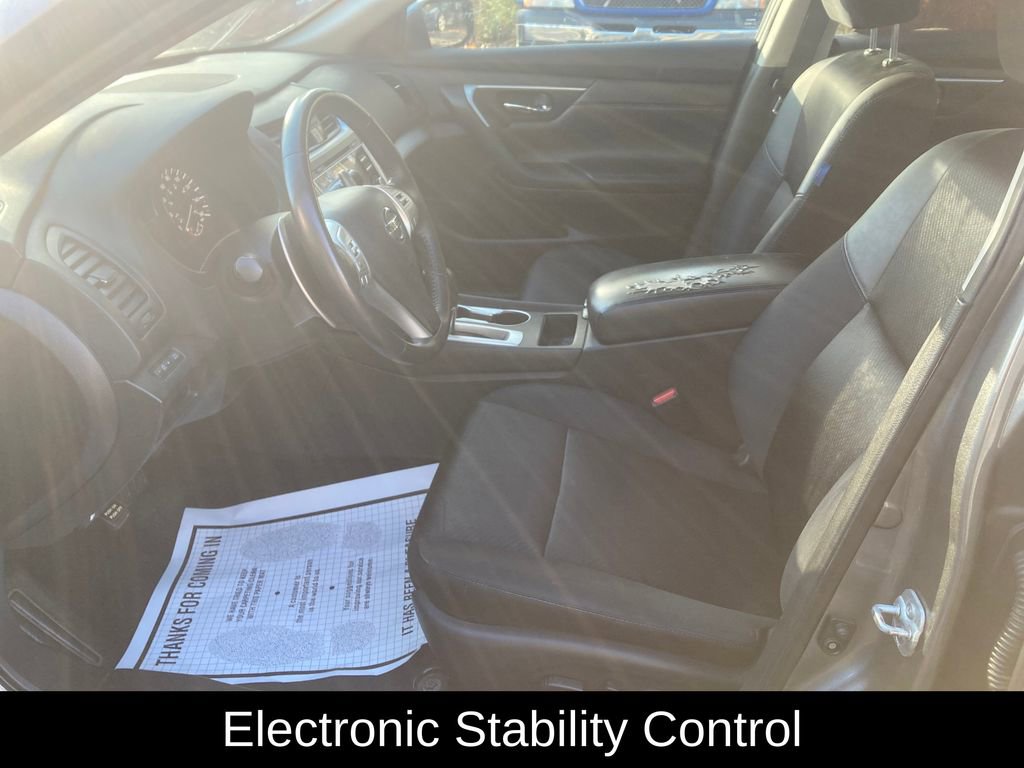 Used 2017 Nissan Altima 2.5 SR image 12