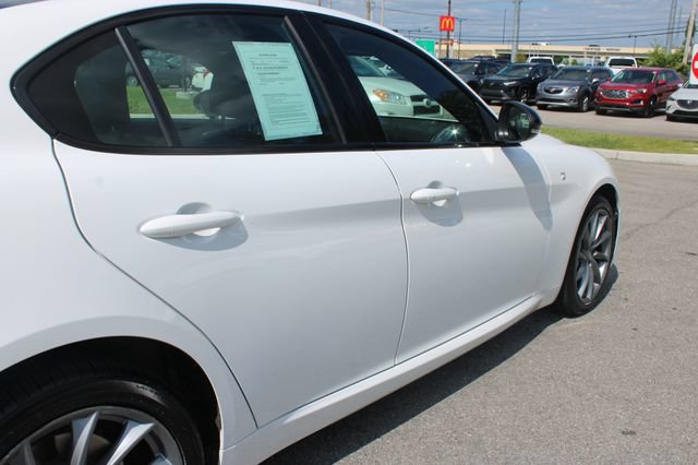 Used 2024 Alfa Romeo Giulia Ti w/ Active Assist Plus Package AWD/4WD image 47
