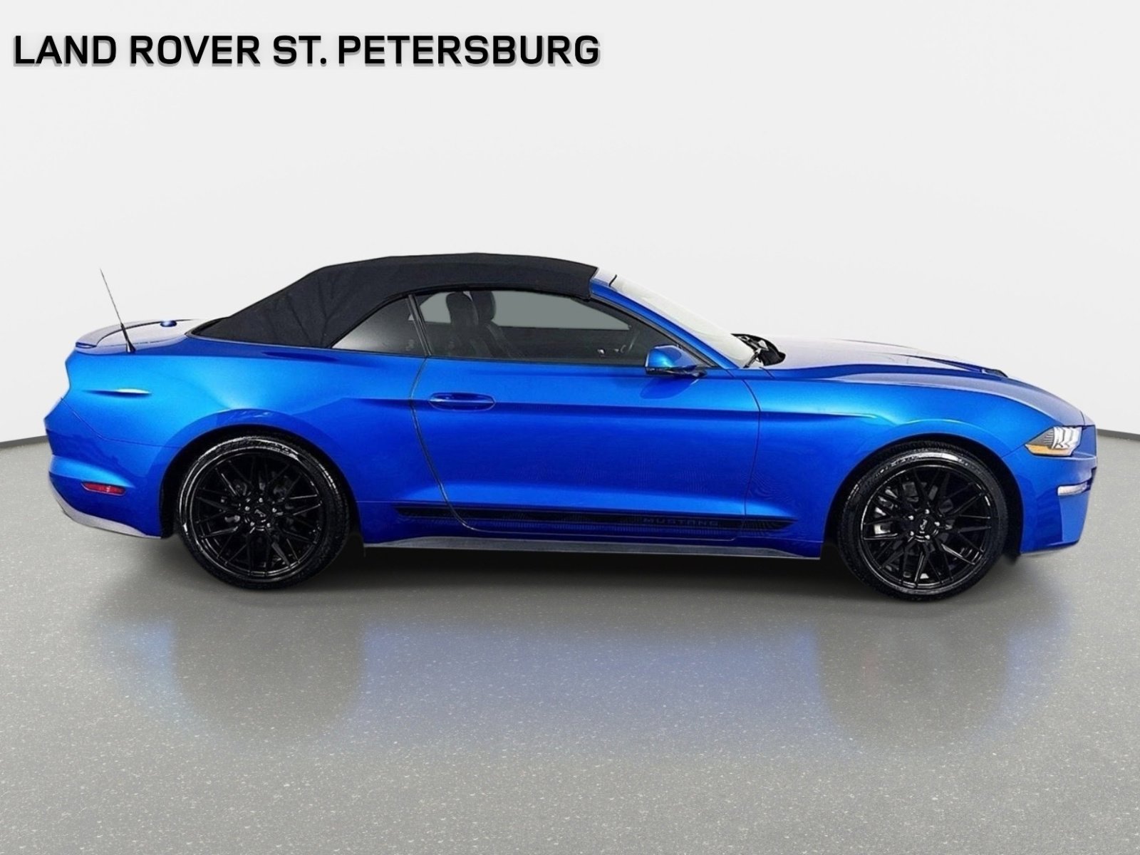 Used 2020 Ford Mustang Premium w/ Equipment Group 201A RWD image 5