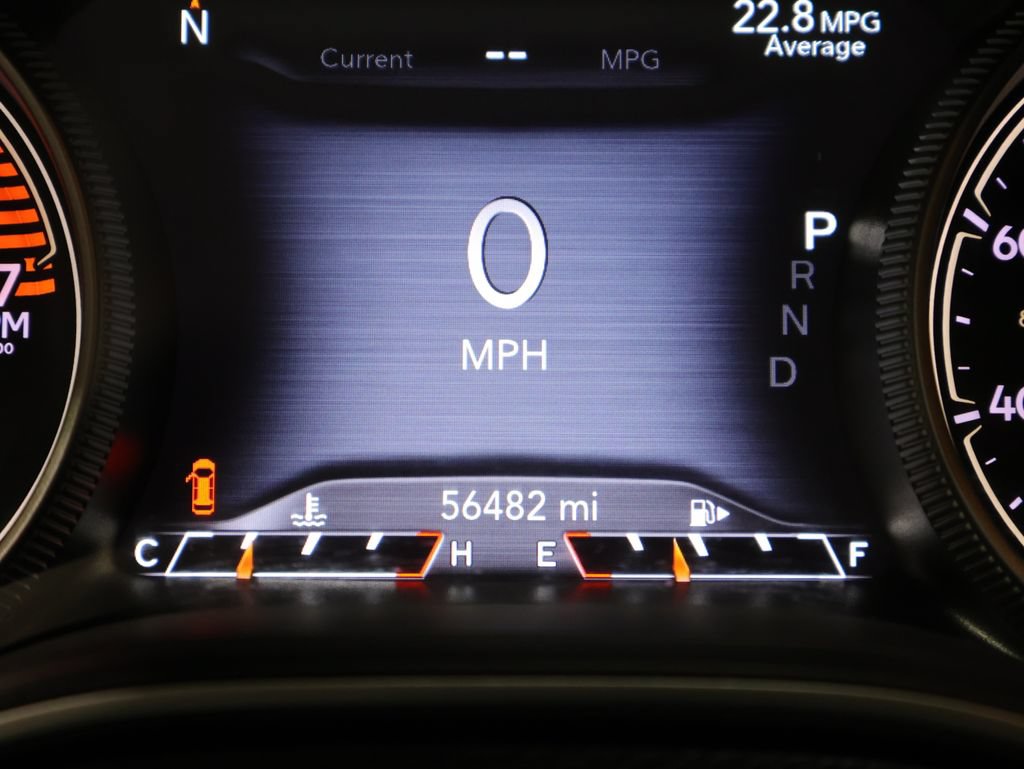 Used 2020 Jeep Cherokee Trailhawk w/ Cold Weather Group AWD/4WD image 44