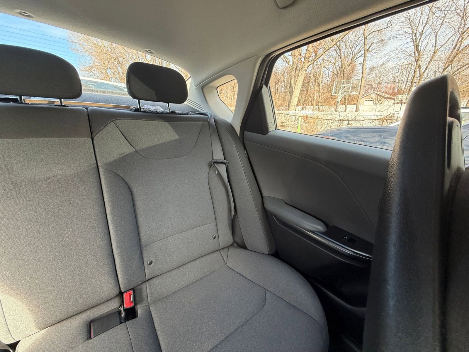 Used 2025 Kia K4 FWD image 36