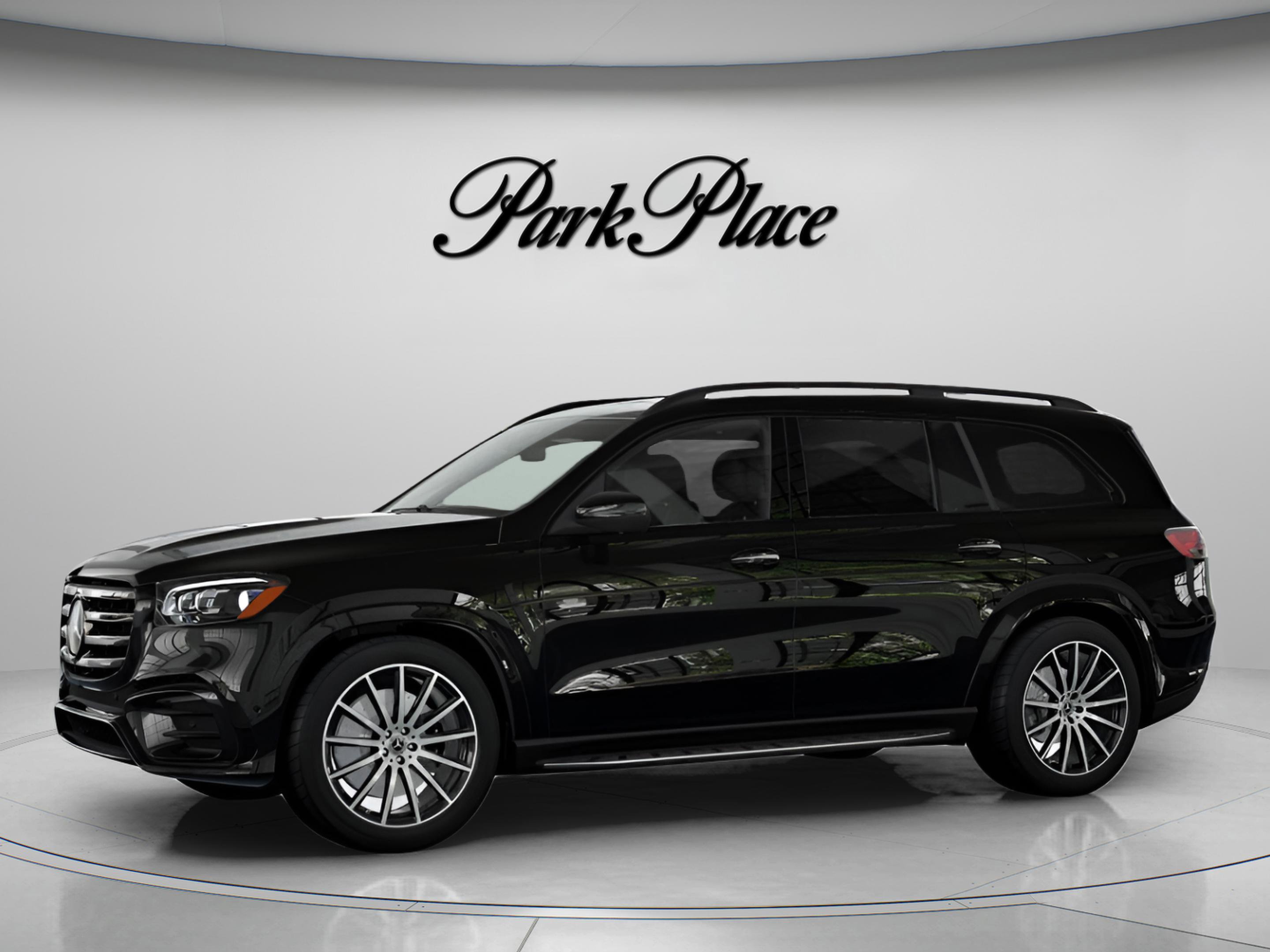 New 2026 Mercedes-Benz GLS 580 4MATIC image 3