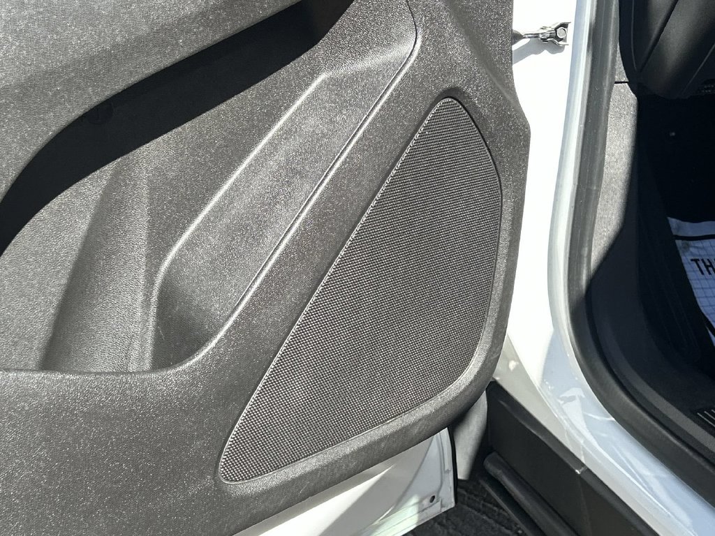 Certified 2018 Chevrolet Equinox LS FWD image 28