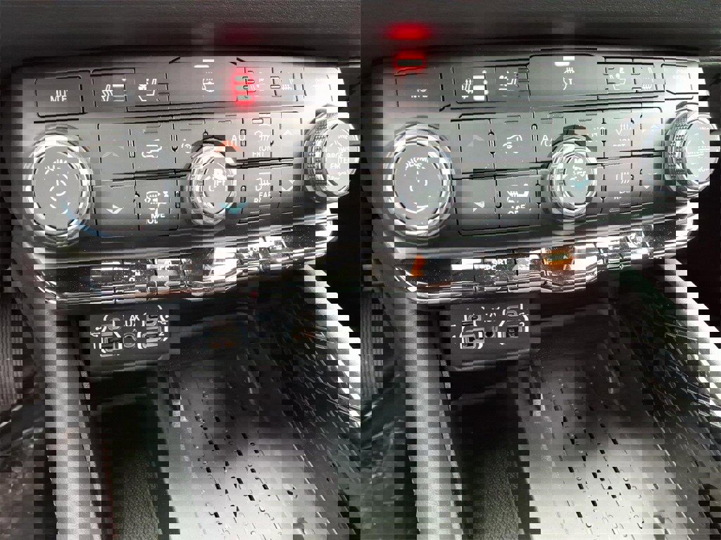 New 2026 Dodge Durango GT image 12