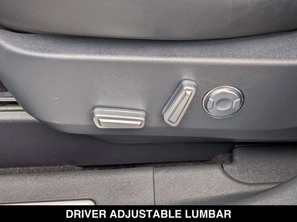 Used 2024 Lincoln Nautilus Premier image 14