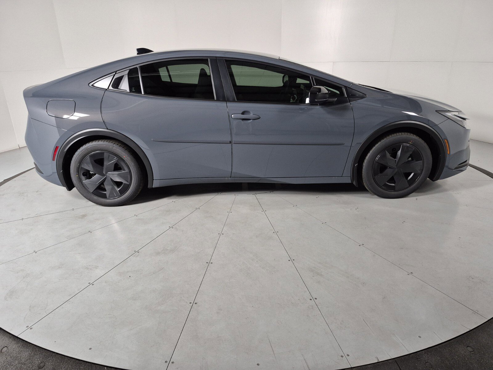 New 2026 Toyota Prius Plug-In Hybrid image 6