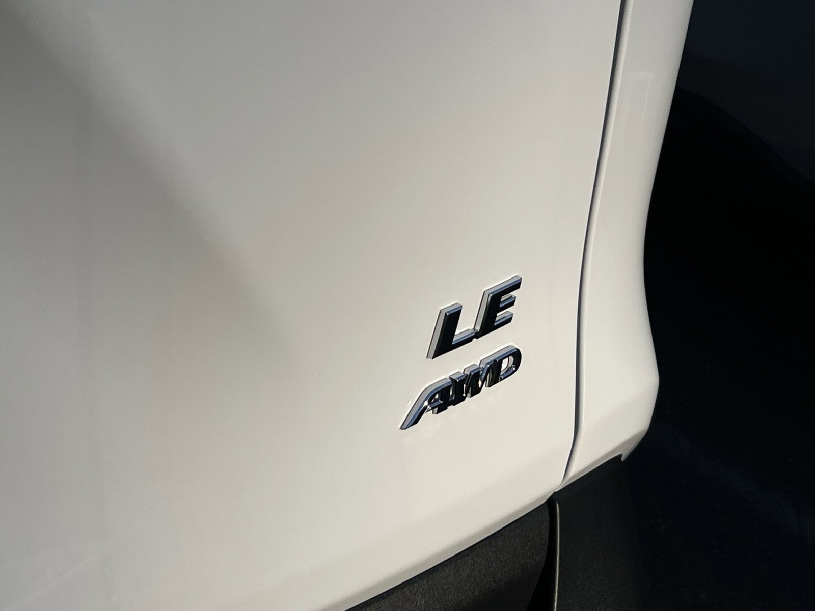 New 2025 Toyota RAV4 LE image 38