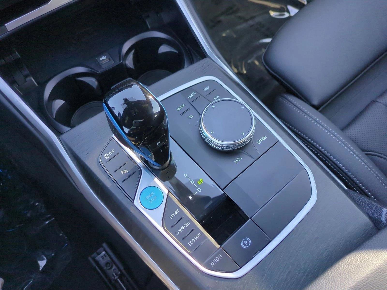 Certified 2023 BMW i4 eDrive35 w/ Premium Package RWD image 12