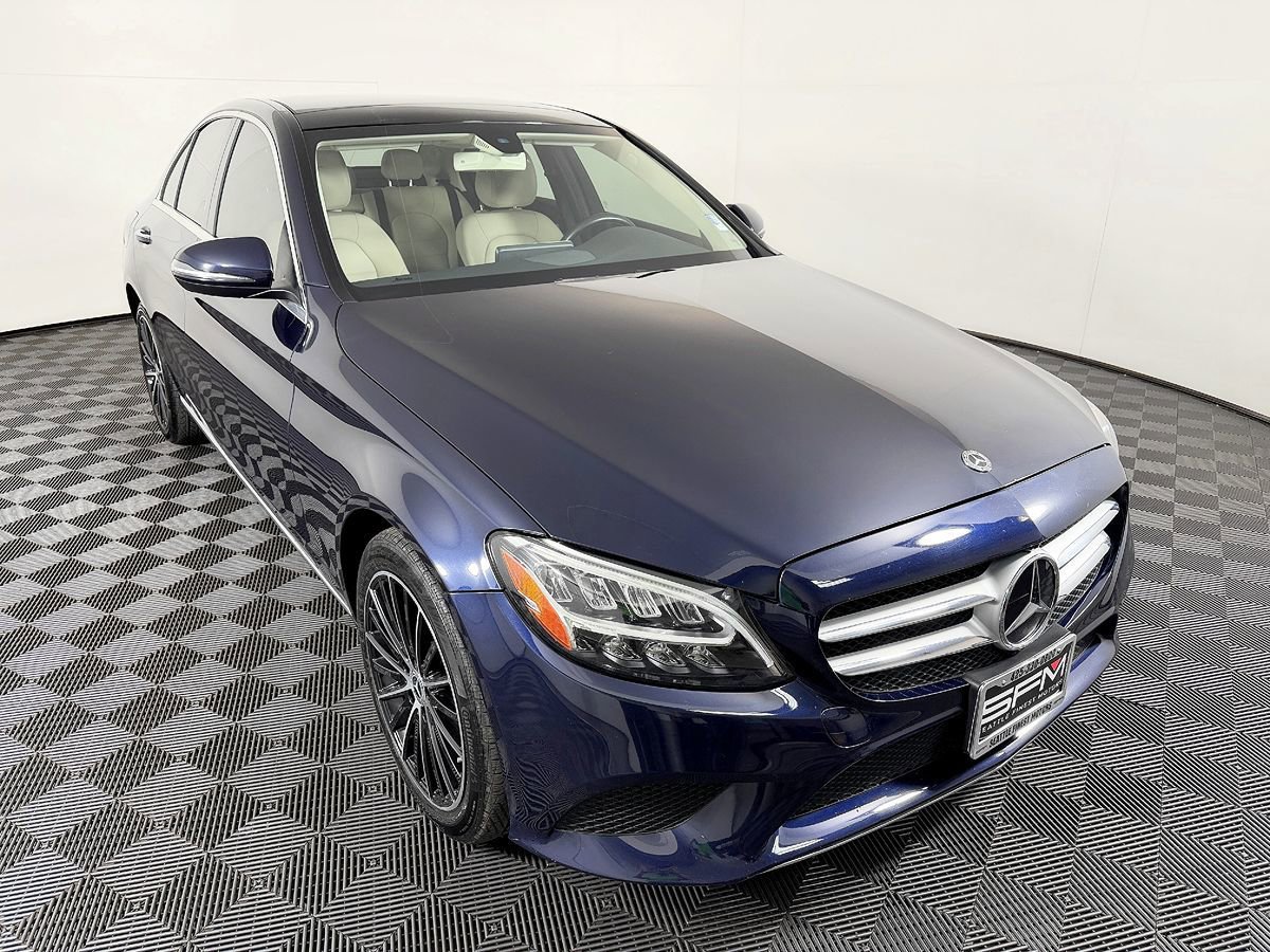 Used 2019 Mercedes-Benz C 300 4MATIC Sedan image 5