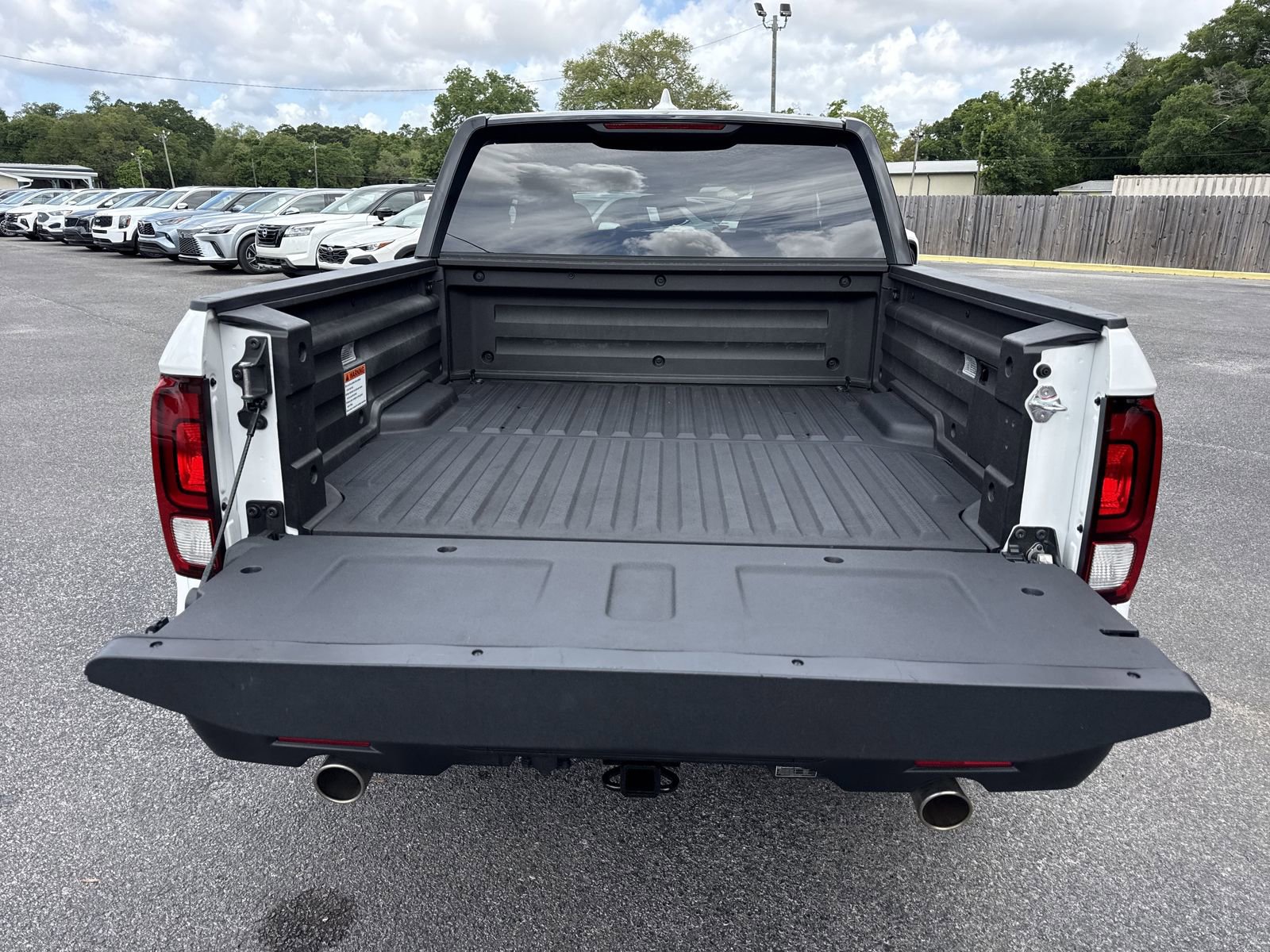 Used 2025 Honda Ridgeline Sport image 27