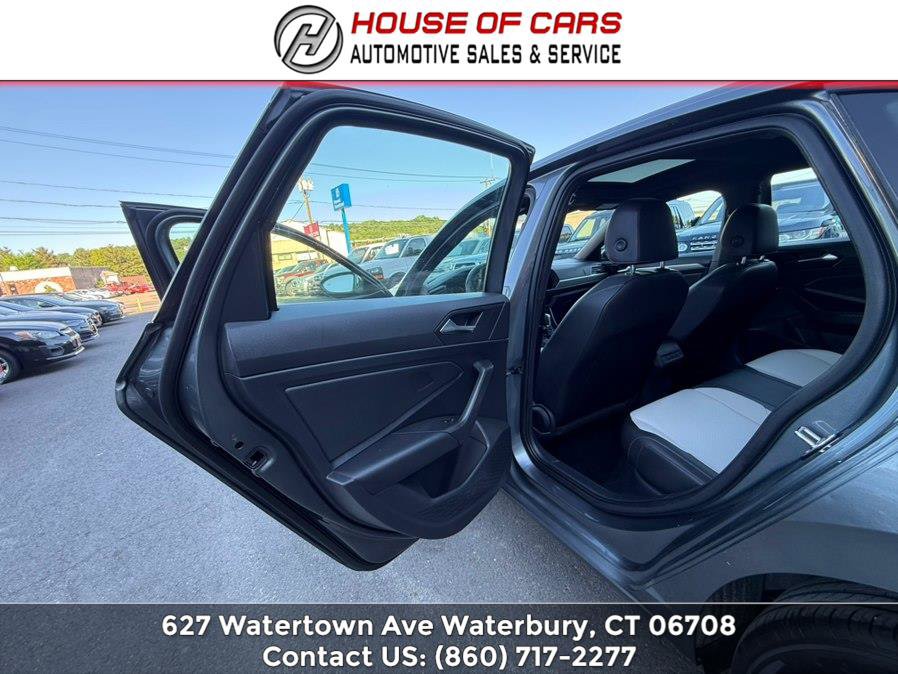 Used 2019 Volkswagen Jetta R-Line FWD image 22