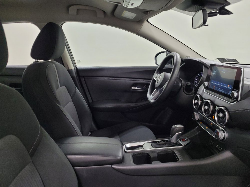 Used 2025 Nissan Sentra SV FWD image 21