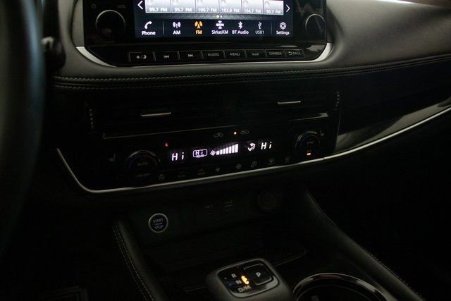 Used 2023 Nissan Rogue SL w/ SL Premium Package image 35