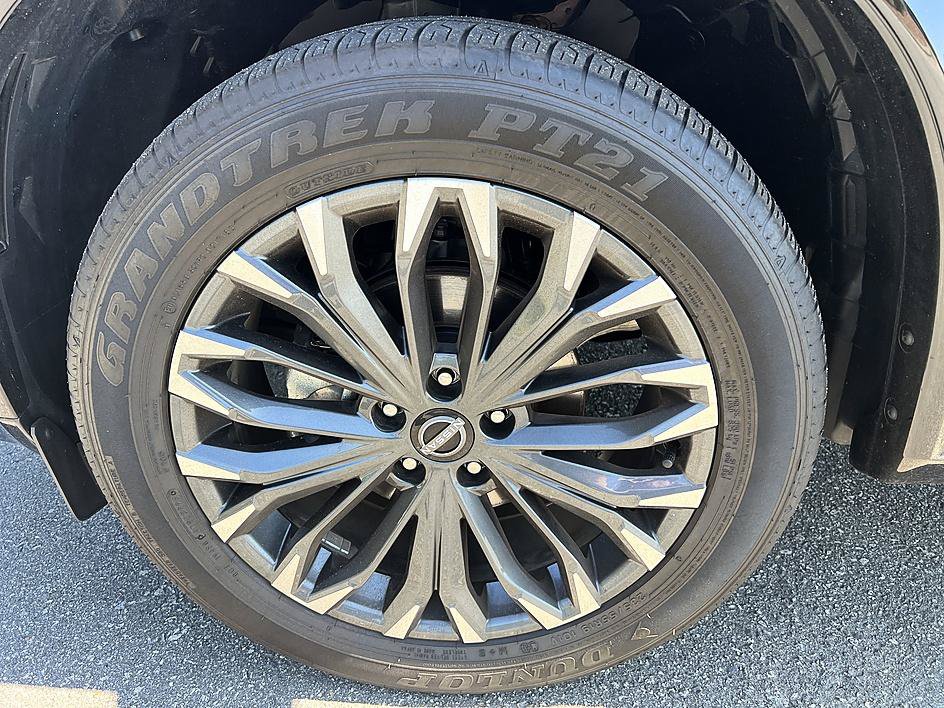 Certified 2026 Nissan Rogue Platinum w/ Platinum Premium Package AWD/4WD image 9