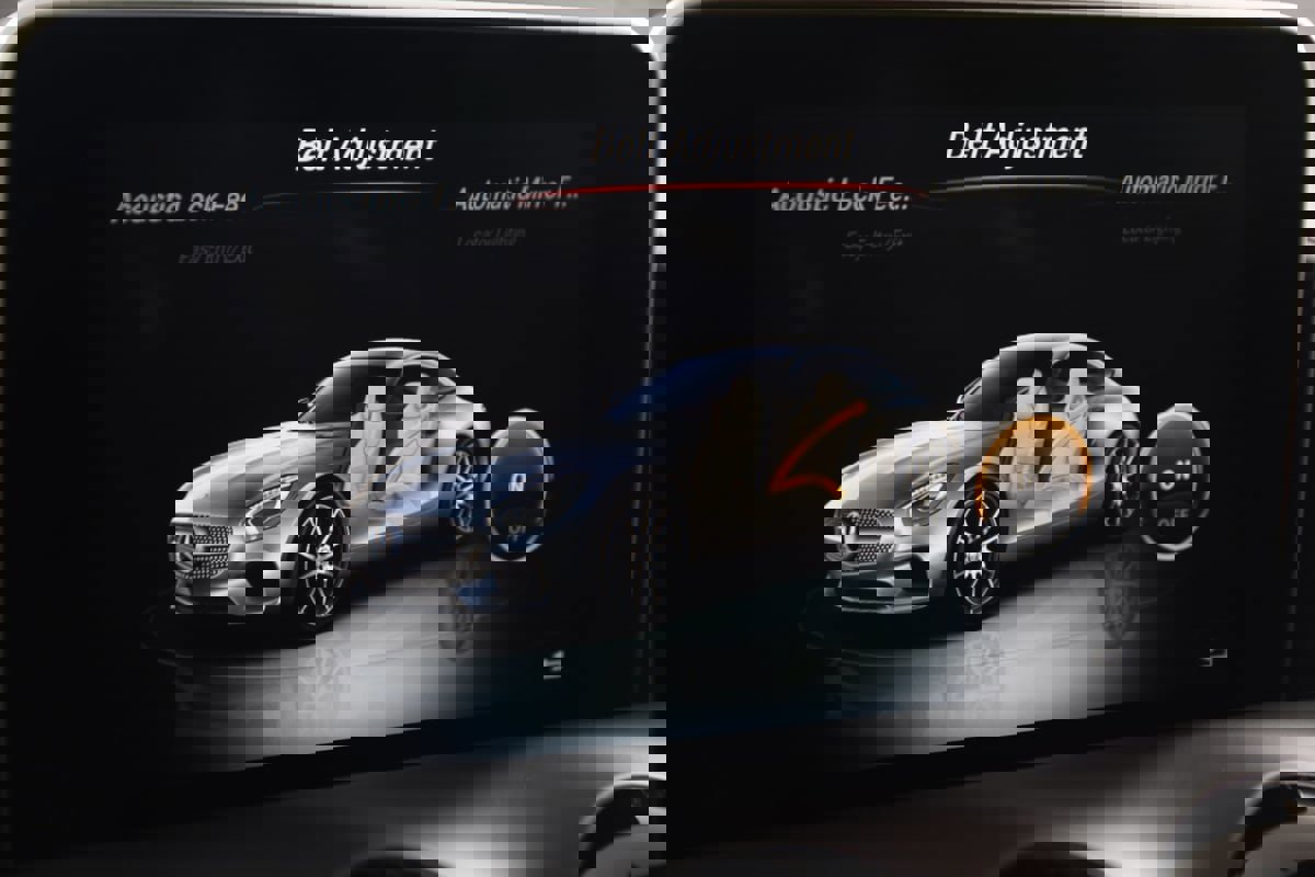 Used 2017 Mercedes-Benz AMG GT Coupe w/ Exclusive Interior Package image 67