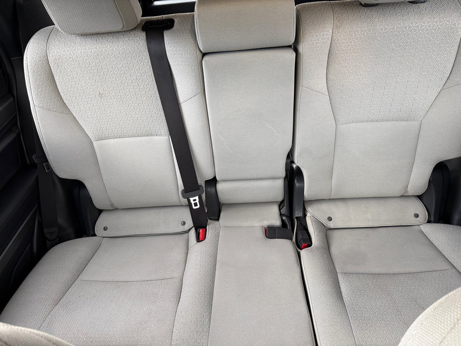Used 2025 Toyota 4Runner SR5 AWD/4WD image 18