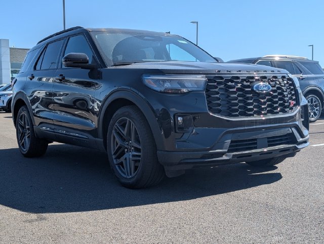 New 2026 Ford Explorer ST w/ Sun And Sound Package