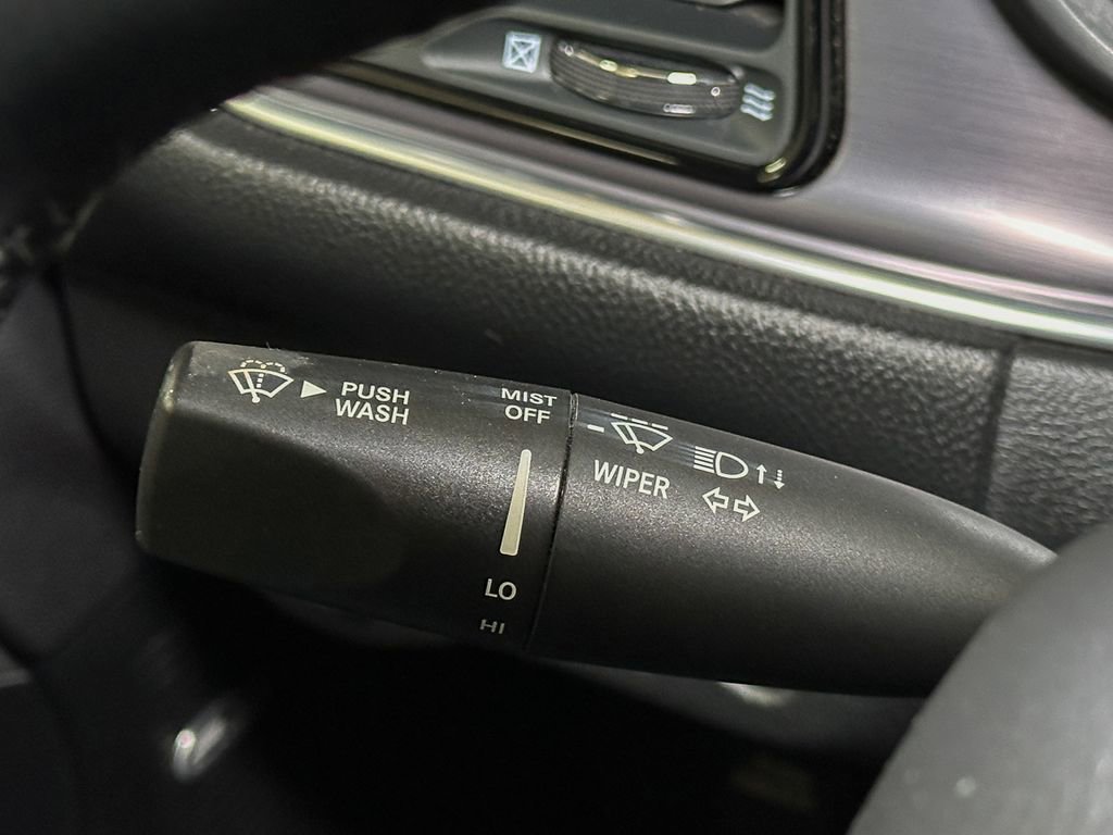 Used 2016 Dodge Challenger SXT w/ Sound Group image 27