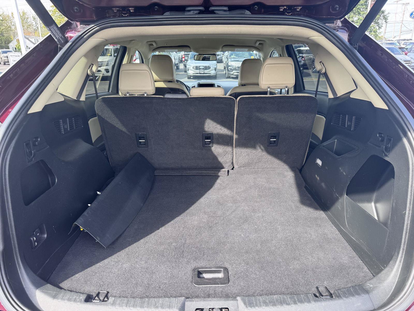 Used 2022 Ford Edge SEL w/ Convenience Package AWD/4WD image 7