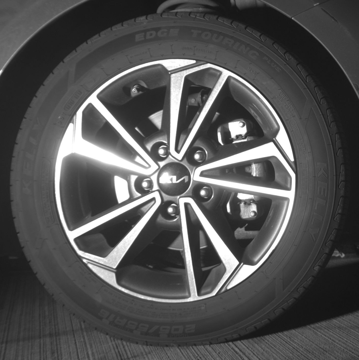 Used 2024 Kia Forte LXS image 18