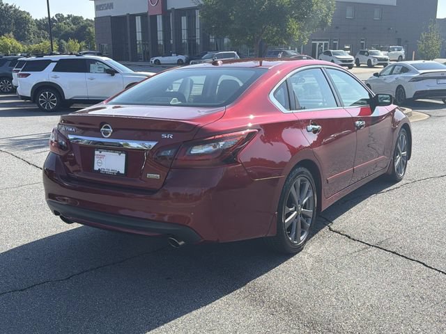 Used 2018 Nissan Altima 2.5 SR w/ SR Special Edition FWD image 3