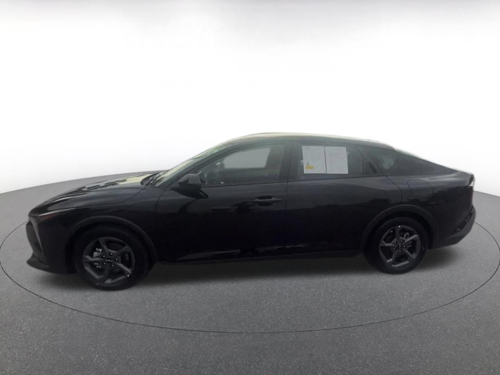 Used 2026 Kia K4 FWD image 9