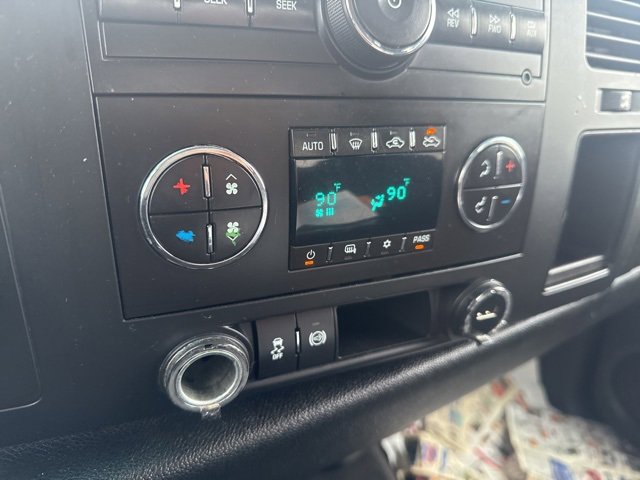 Used 2012 Chevrolet Silverado 2500 LT w/ Interior Plus Package image 40