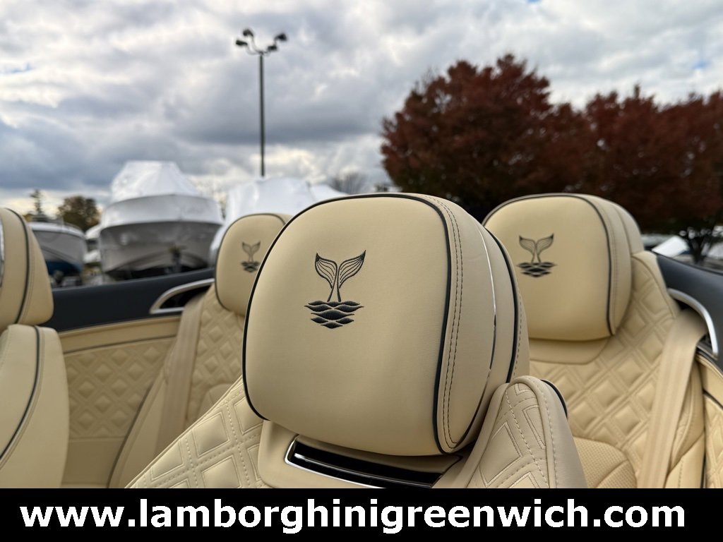 Used 2023 Bentley Continental GT Azure image 43