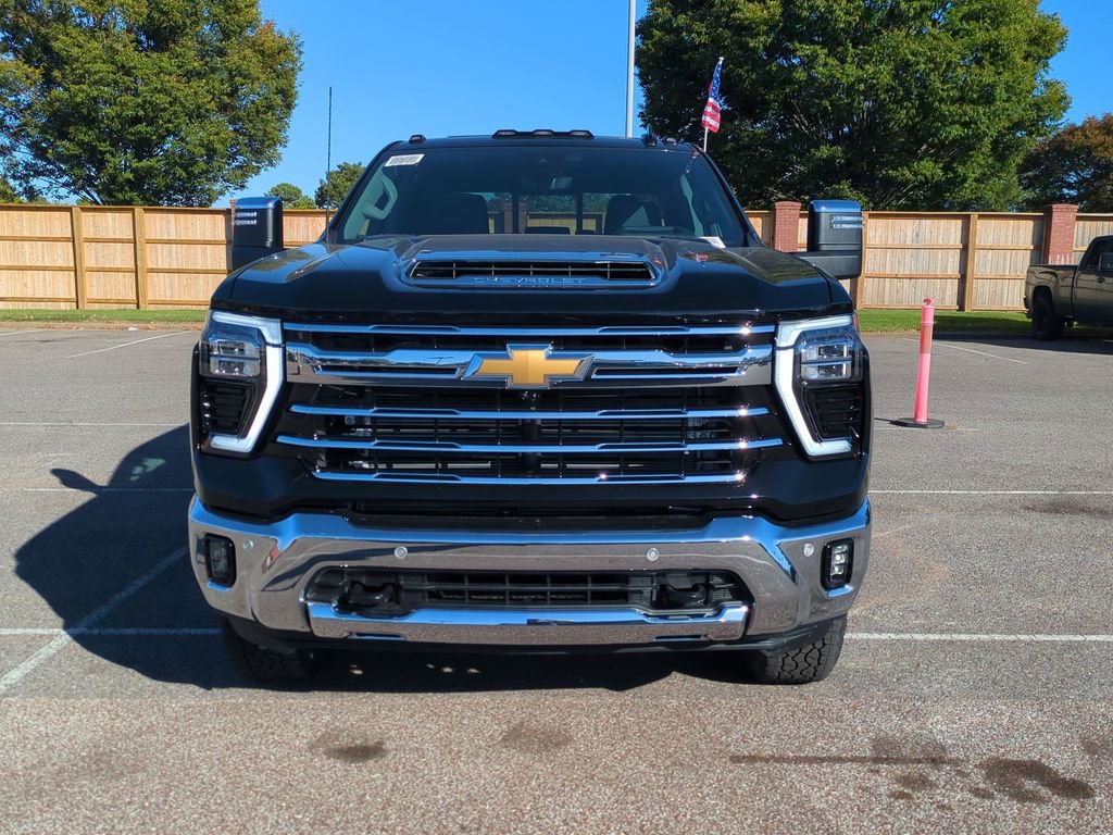 New 2026 Chevrolet Silverado 2500 LTZ w/ LTZ Premium Package image 3