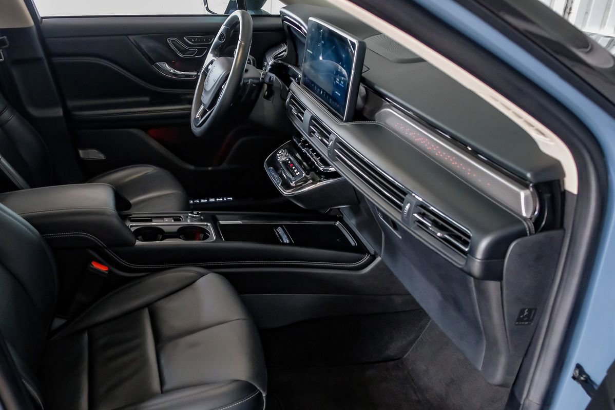 Used 2024 Lincoln Corsair Grand Touring w/ Equipment Group 301A image 12