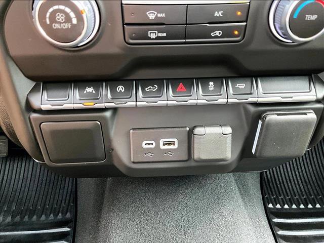 Used 2025 Chevrolet Silverado 1500 Custom RWD image 23
