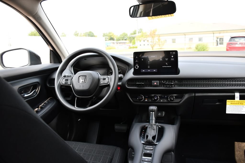 New 2027 Honda HR-V LX image 18