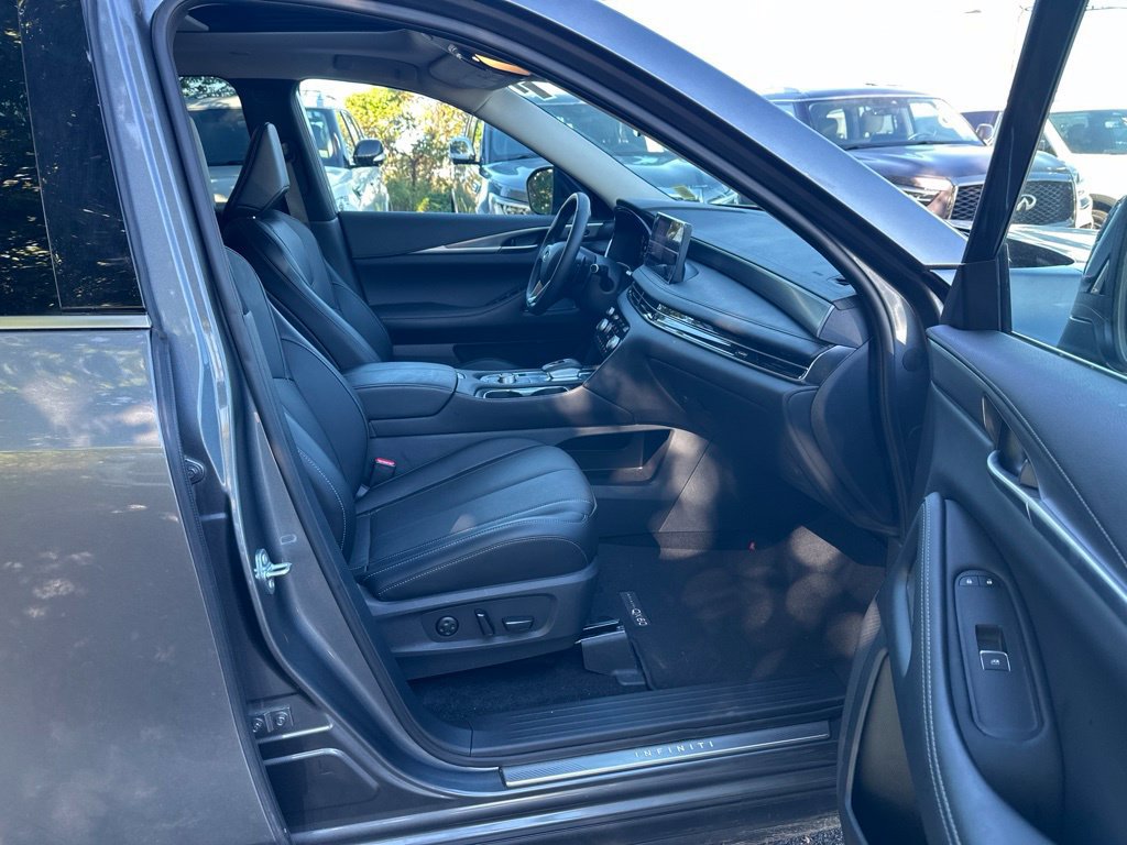 Certified 2026 INFINITI QX60 Pure w/ Cargo Package AWD/4WD image 40