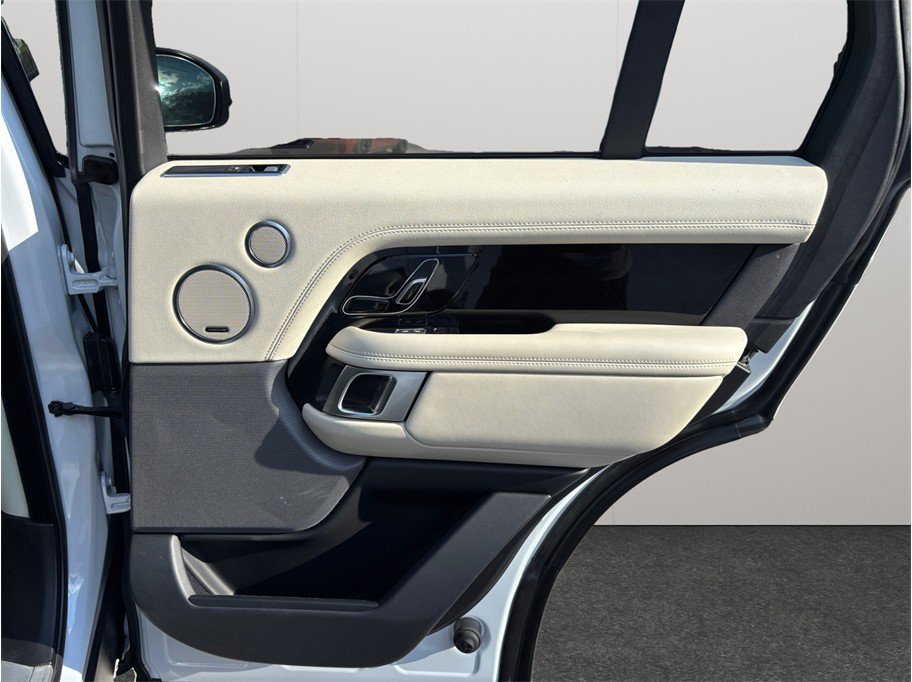 Used 2019 Land Rover Range Rover Supercharged AWD/4WD image 40