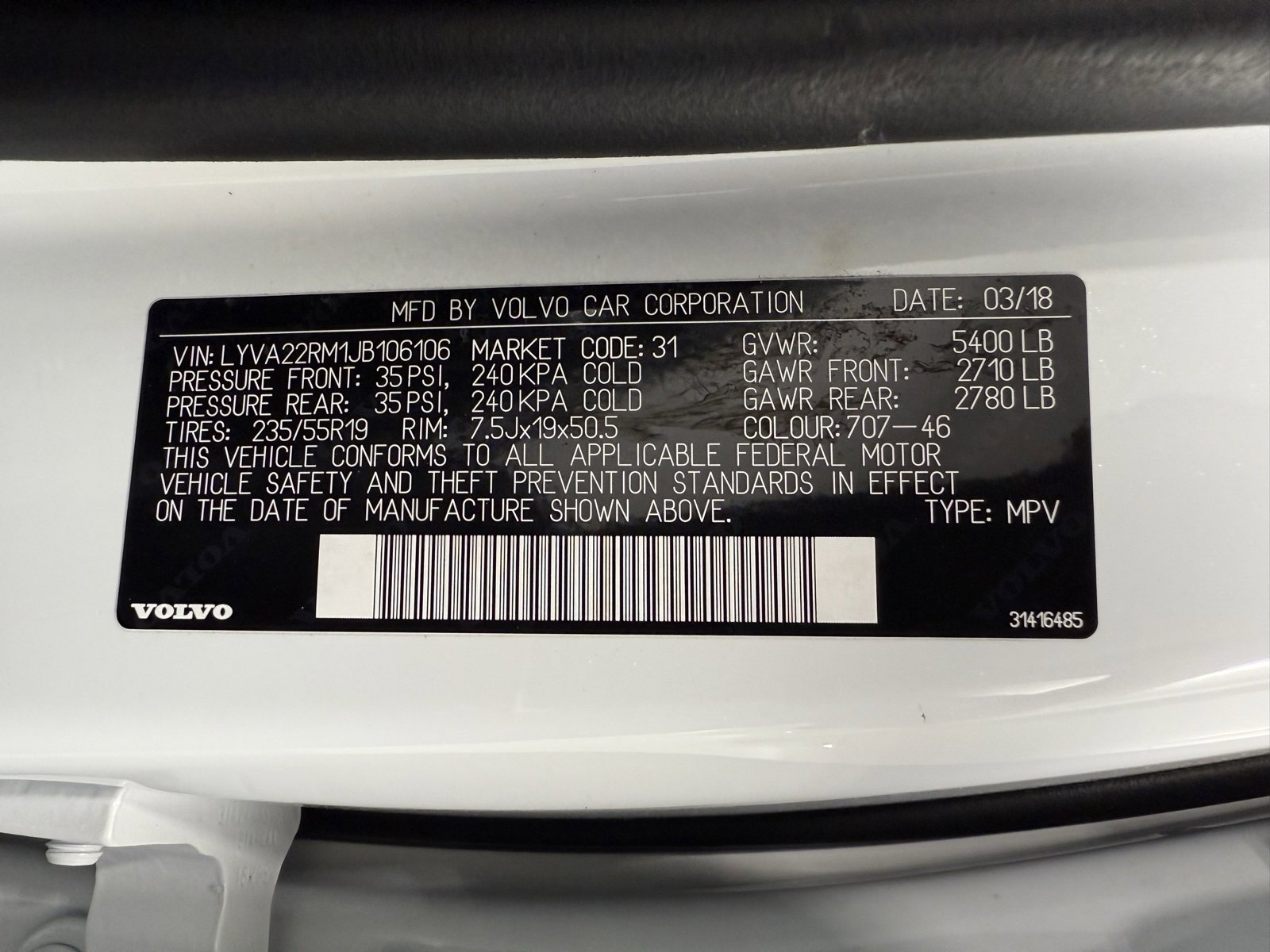 Used 2018 Volvo XC60 T6 R-Design w/ Convenience Package image 14