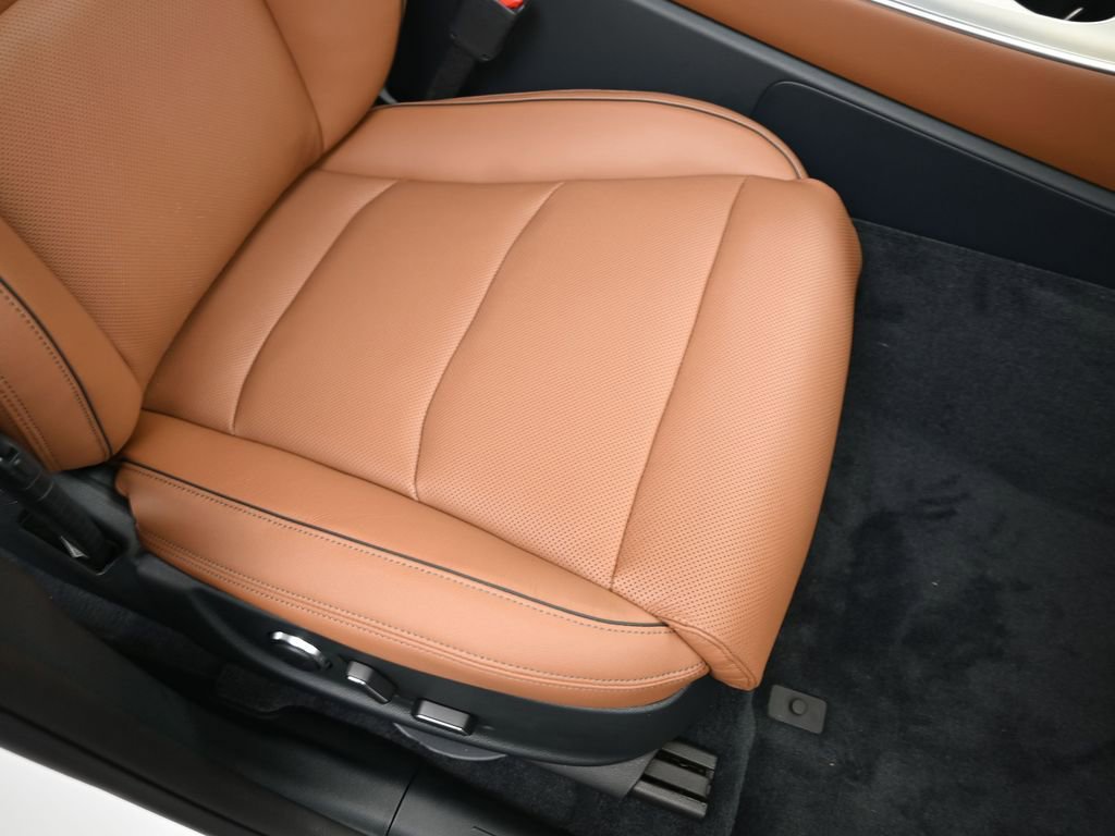 New 2026 Genesis GV70 2.5T Advanced image 12