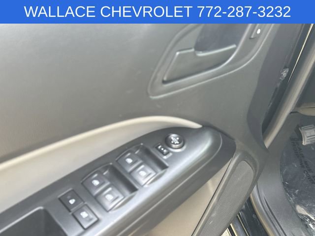 Used 2020 Chevrolet Colorado W/T w/ Custom Special Edition image 16