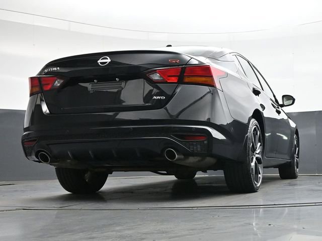 Used 2024 Nissan Altima 2.5 SR w/ SR Premium Package image 34