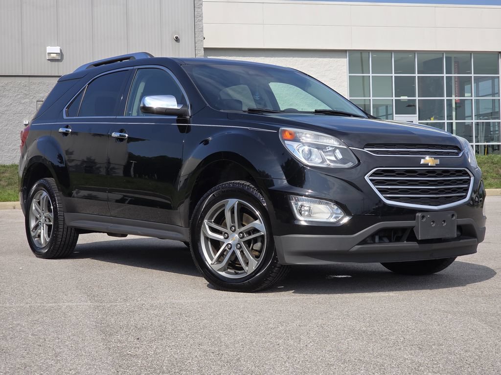 Used 2017 Chevrolet Equinox Premier w/ Enhanced Convenience Package AWD/4WD image 33