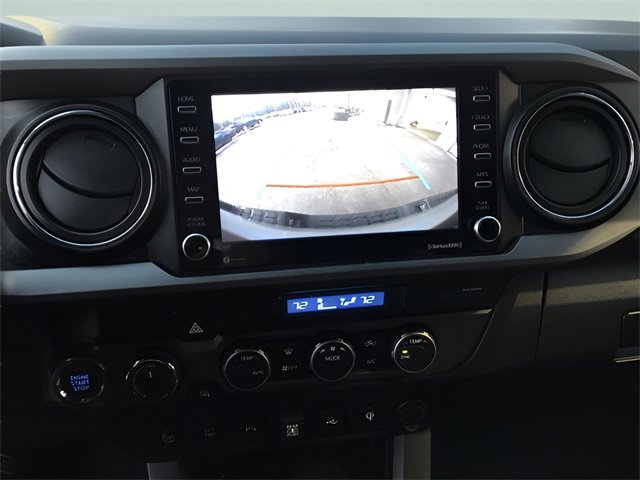 Used 2022 Toyota Tacoma TRD Off-Road w/ Technology Package image 21