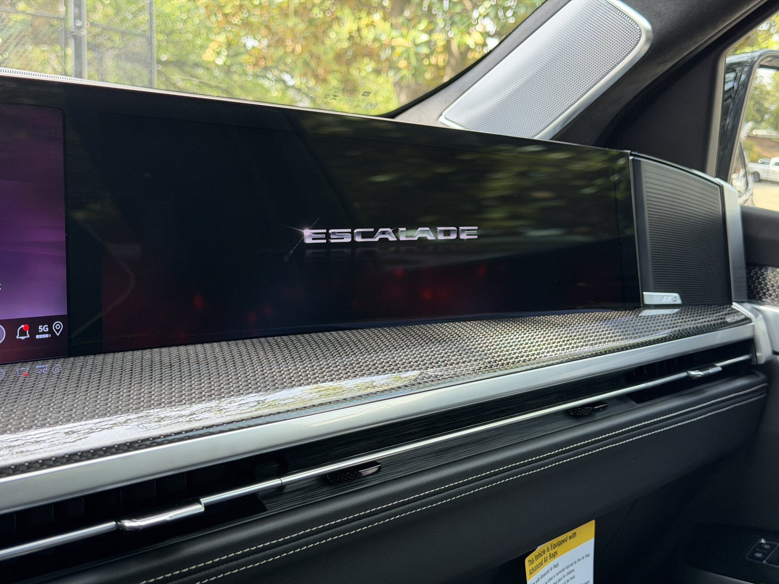 Used 2026 Cadillac Escalade V AWD/4WD image 32