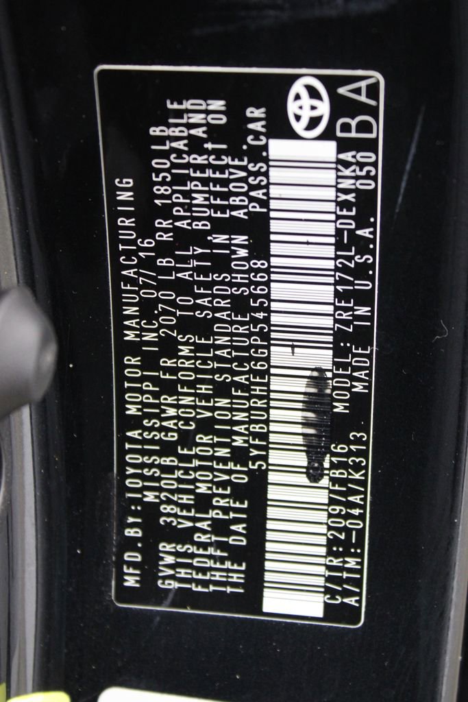 Used 2016 Toyota Corolla LE FWD image 25
