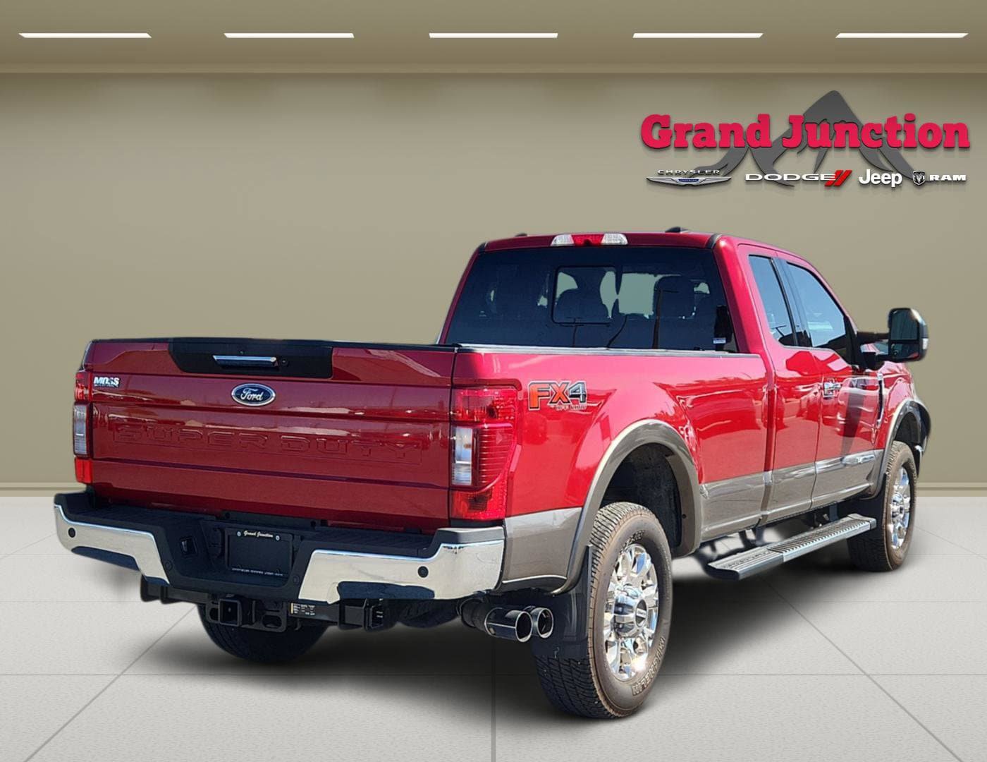 Used 2021 Ford F350 Lariat w/ Chrome Package AWD/4WD image 4