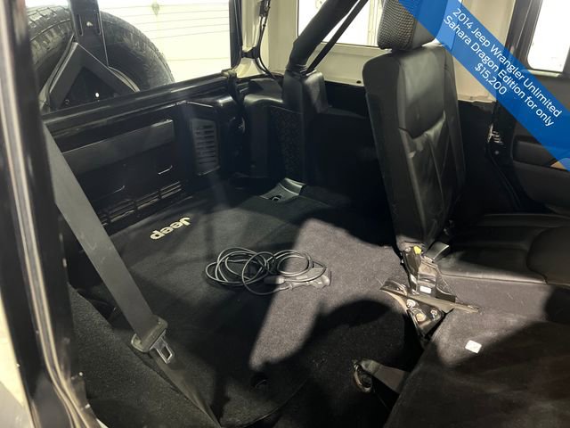Used 2014 Jeep Wrangler Unlimited Sahara image 19