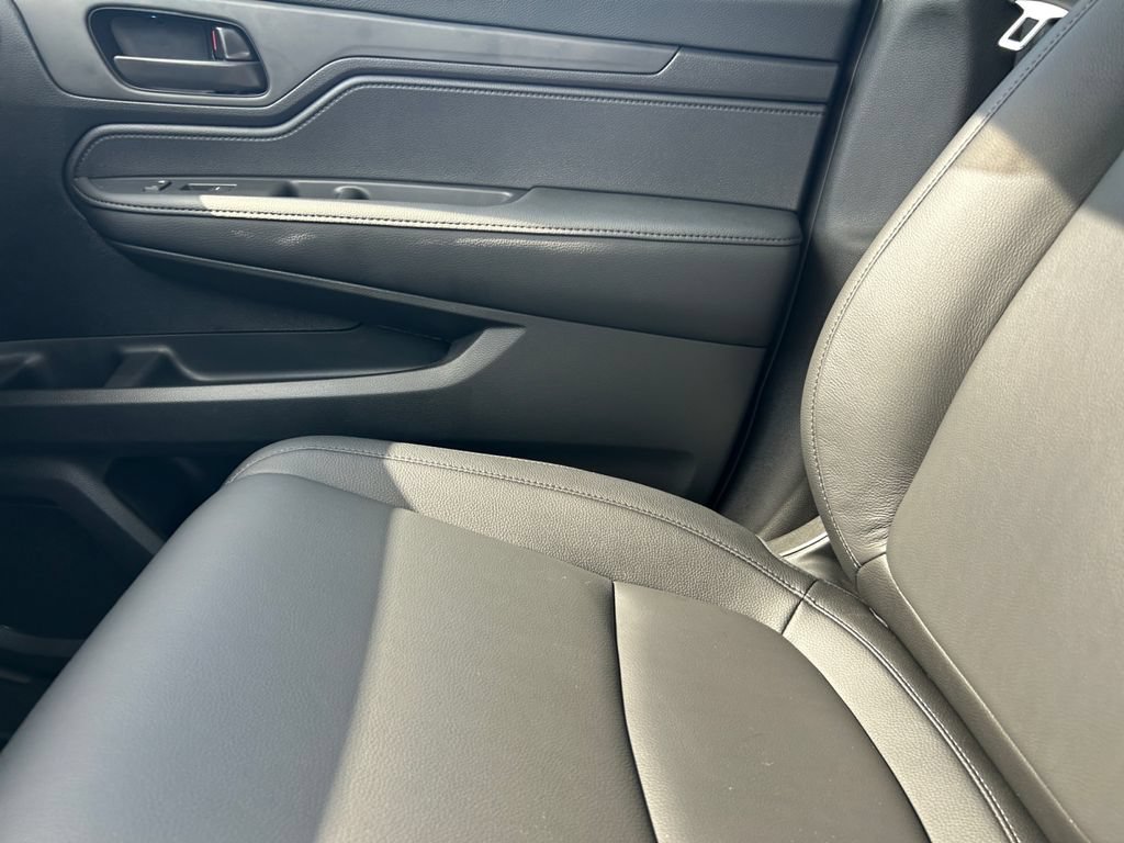 New 2026 Honda Odyssey EX-L image 9