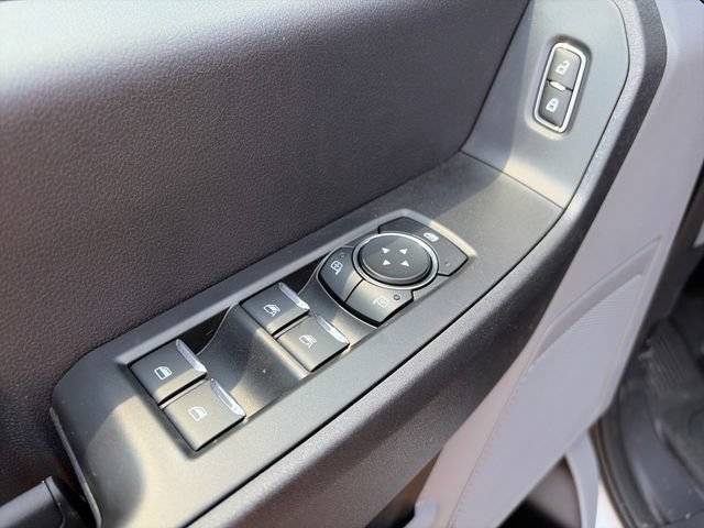 New 2026 Ford F550 4x4 Crew Cab image 16