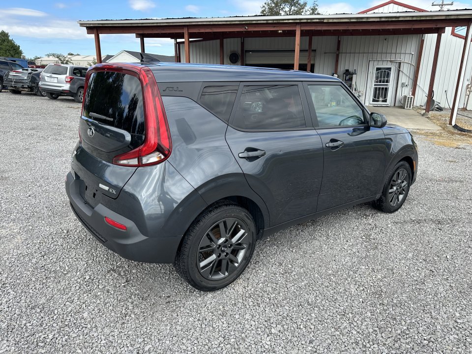 Used 2020 Kia Soul EX image 5